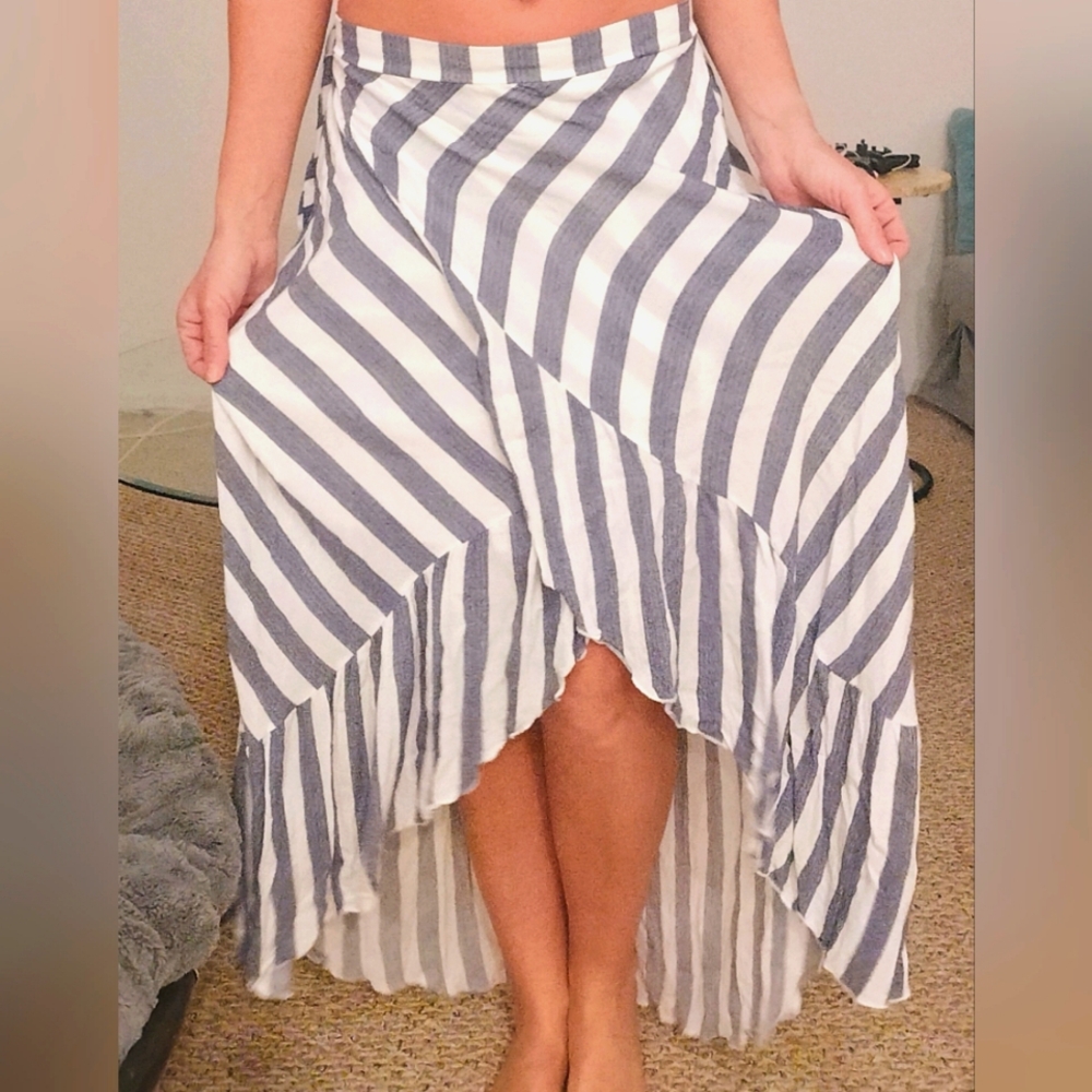Striped Maxi Skirt - Picture 5 of 13